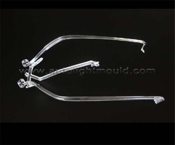 tail lamp mould manufacturer