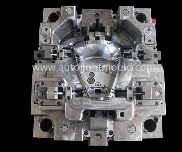 head lamp mould manufacturer