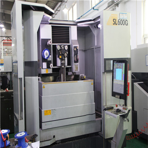 headlamp mould manufacturer in china
