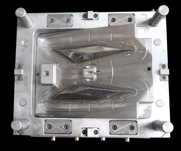 FTSL Front turn signal light lens mold manufacturer
