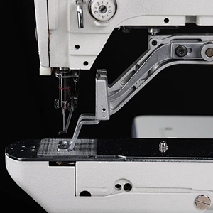 KL-430D Electronic Bar Tacking Jeans Sewing Machine For Heavy Duty Fabrics