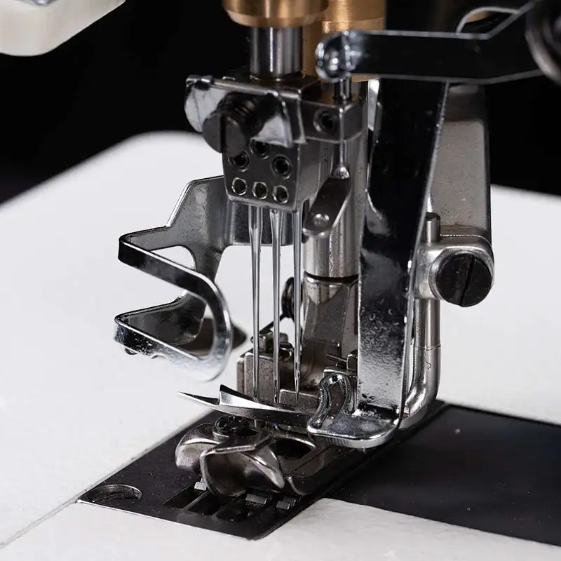 KL-562-01DA Direct Drive High-speed Flat bed Computerized Auto-trimmed Interlock Sewing Machine