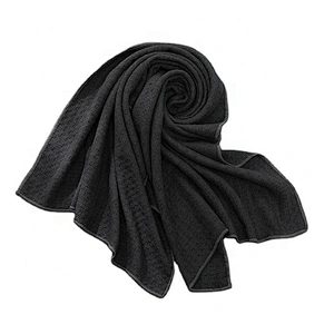 OEM service black hair towel with microfiber material for promotion sales