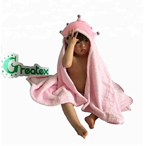 Best sell personalised pinky luxury cotton hooded towel baby