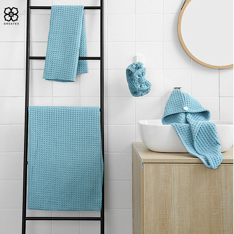 Wholesale special promotional quick dry attractive towel set