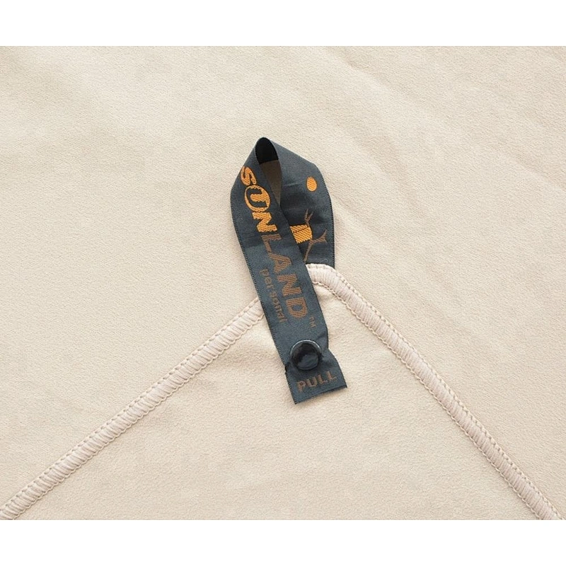 Wholesale Lightweight velvet microfiber sports towel embroidered gym towel