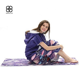 Wholesale special promotional quick dry attractive poncho beach towel robe
