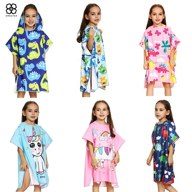 Promotional high quality kids cartoon bath changing towel with hood