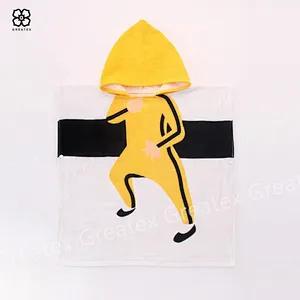 Top quality high absorbency discount children cartoon printing poncho robe