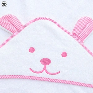 Wholesale skin-friendly natural cotton material kids hooded towel for bath