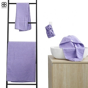 Wholesale special promotional quick dry attractive towel set