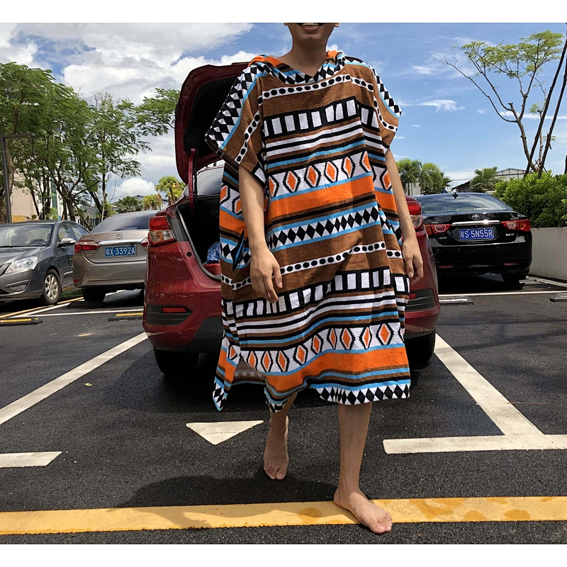 Wholesale 100%cotton Printed Beach poncho towel for adults