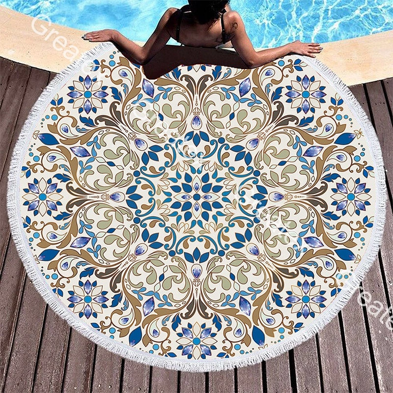 2020 Standard sand free travel beach towel for swimming pool, beach