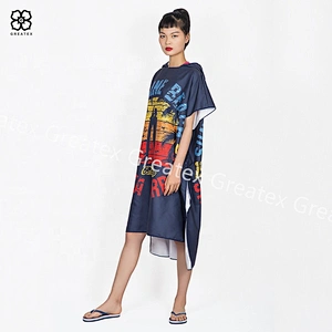 Premium Amazon hot sale custom microfiber hooded changing robe surf poncho