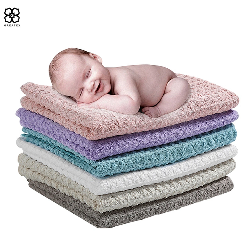 Personalized custom logo towel set used for bathroom