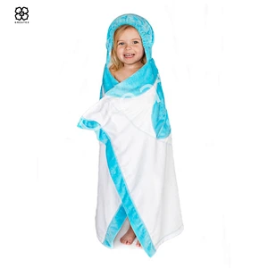 Premium factory best selling bamboo fiber baby hooded towel with custom animal face hood