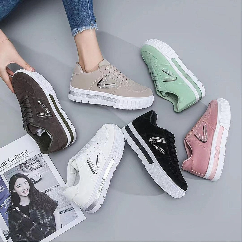 Special Designed Sneaker Light Comfortable Walking Shoes
