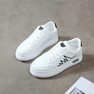 Women's Synthetic Leather Outdoor Sports Shoes