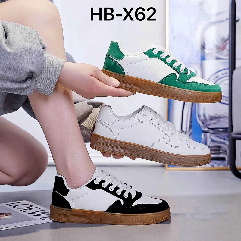 Female Daily Sports Sneakers