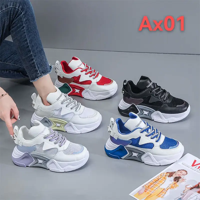 New Thick Outsole Sneaker