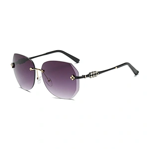 GD2682 Hot selling made in china retro floating sunglasses oem