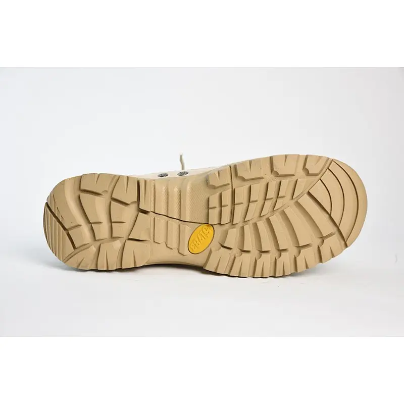 2018 Sand color cow suede leather military desert boots men