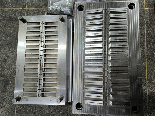 tile leveling system mold
