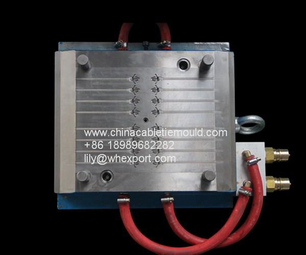 fir tree push mount cable tie mould