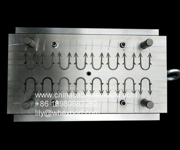 PE plastic cable clip mould supplier