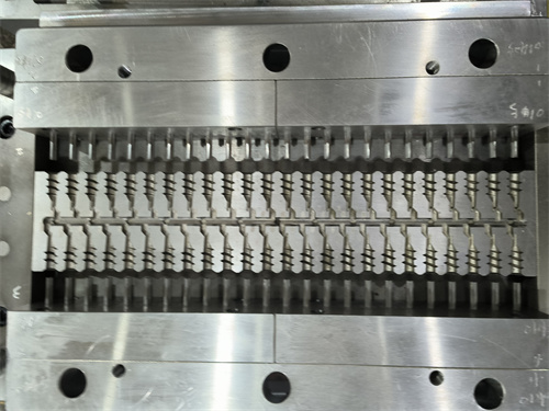 tile leveling system mold
