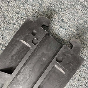 Indoor One Channel TPE Drop Over External Cord or Wire Traffic Calmer&Cable Protector