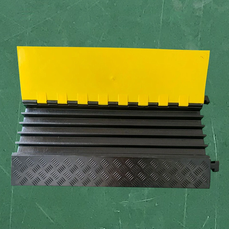 Heavy Duty Outdoor 5 Channel  Rubber Cable Ramp Protective Cover