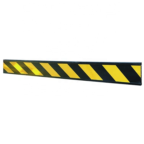 Factory Directly Black Barrier Board With Yellow Class 1 High Intensive Reflective Road Waring Barrier Frame