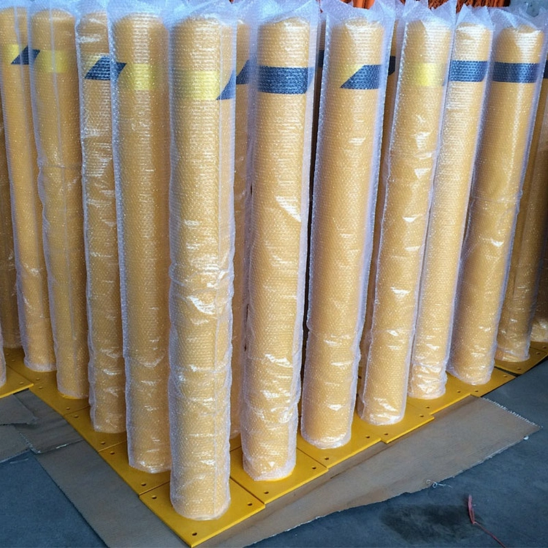 1044mm Height Yellow Metal Surface Mounted Parking Crash Protection Bollard Fixed for unwanted traffic