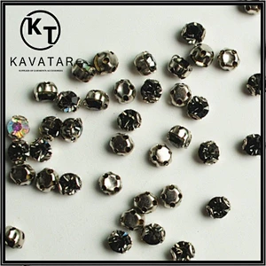 Bling diamond shape crystal rhinestones with metal claw