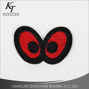 Kavatar Heart Eye Shape Custom Mini Patches Chenille For Garment