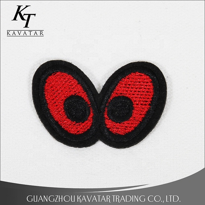 Kavatar Heart Eye Shape Custom Mini Patches Chenille For Garment