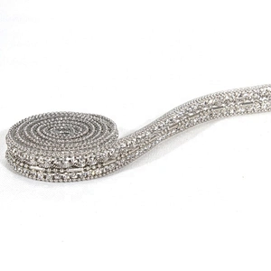 Custom 1cm Crystal Beaded Hot Fix Rhinestone Trim with Accessories Chain