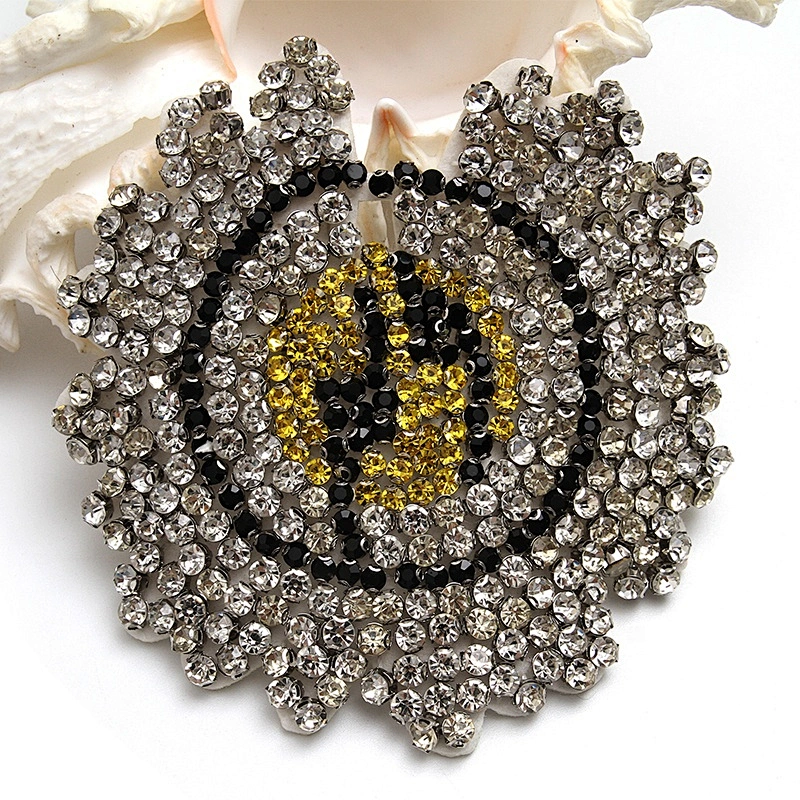 Christmas Cherry Flower Decorative Sew on Rhinestone Beaded Patches Wholesale patches for clothing