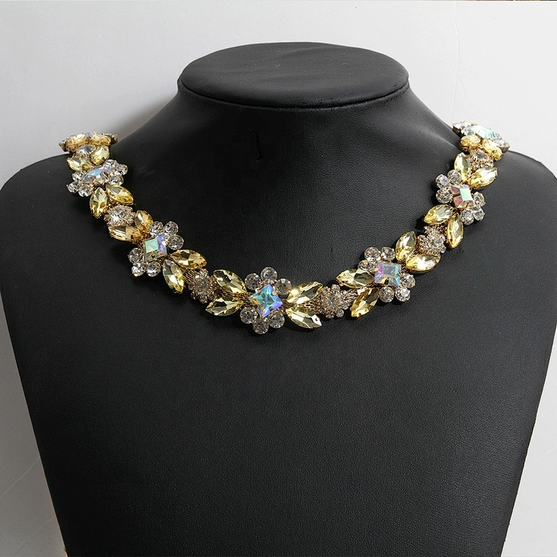 Kavatar Wholesale Gold Rhinestone Chain Trim Necklace