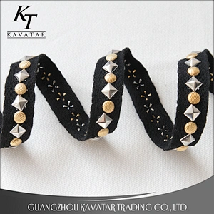 Wholesale pyramid shape stud lace studded trim ribbon