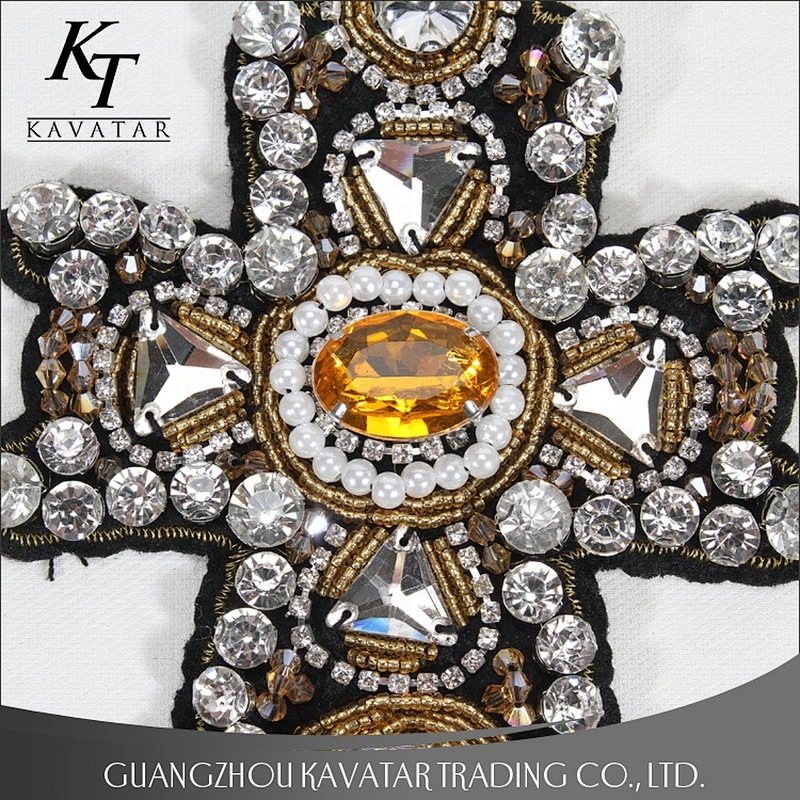 Beaded Crystal Rhinestone Cross Patches Embroidery Patch Applique Stick Water Cross Emblem Garment Accessories