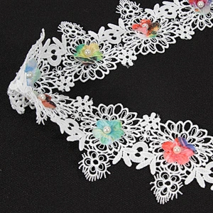 Kavatar design 3D floral layers white lace for dress