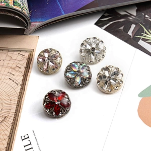 European and American style clothing rhinestone buttons, clothing accessories wholesale buttons, crystal buttons