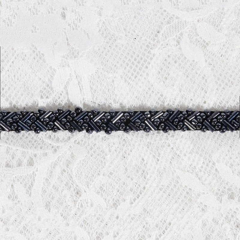 Kavatar Design 1cm Width Inclined Black Small Beads Lace Trim