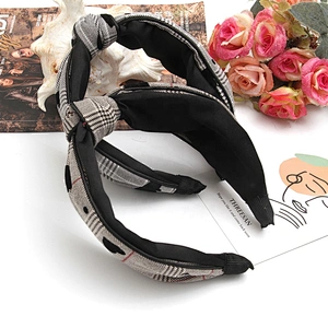 fashion  2020  wholesale rhinestone headbands for girls hair accessories ,designer headbands Custom Winter headband