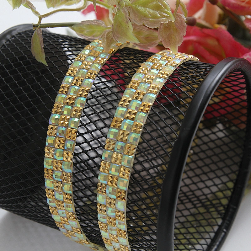 Manufacture DIY Heat Beaded Chain Hotfix Trimming Glue Back Strass Square Rhinestone
