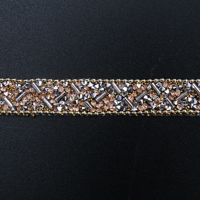 Kavatar Wholesale Glass Gold Chain Trim Fashion Styles Sewing Tube rhinestone trim rolls,colorful hotfix Iron on Trims