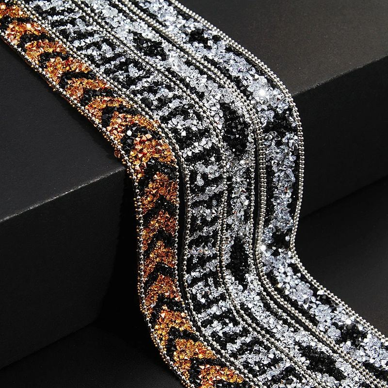 Kavatar Wholesale Rhinestones Accessories Claws Clothes Glass Rhinestone Transfer For T-shirt Star Iron on Trims