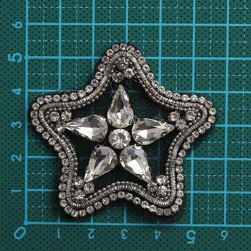 Kavatar Beaded Black/Red/ Gun star rhinestone Patches for women clothing patch Sew on patches